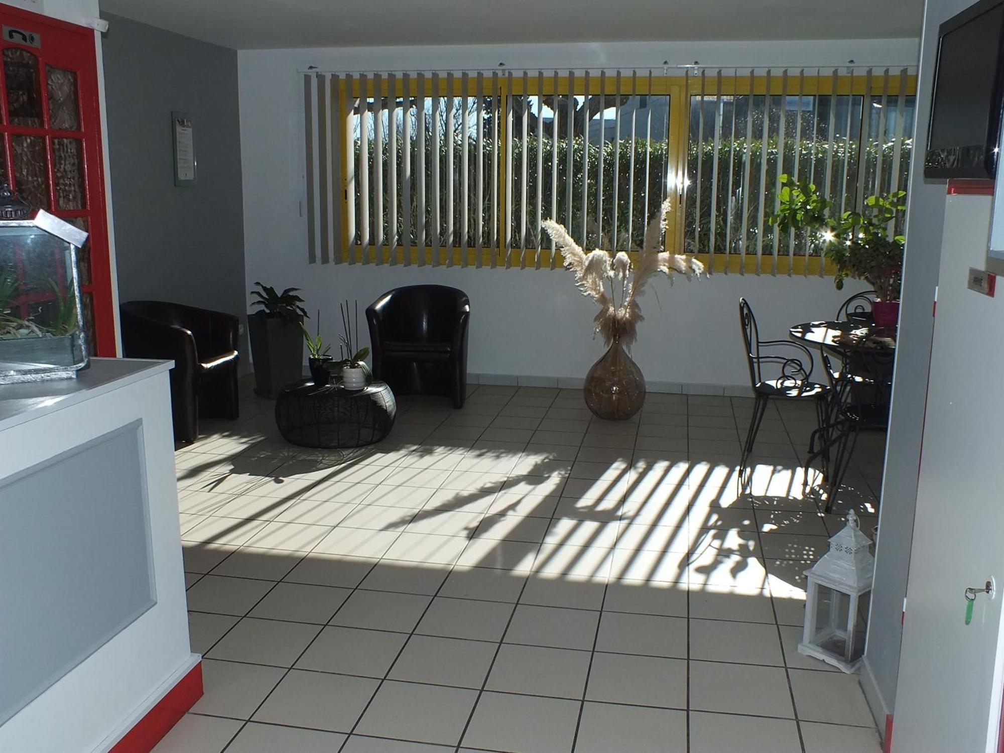 Logis Restaurant Le Clos Saint Loup 2* Bram